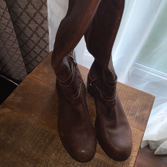 UGG Riding boots - Picture 2 of 4